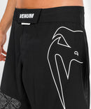 MMA-Shortsit - Venum - 'Light 4.0' - Musta/Valkoinen